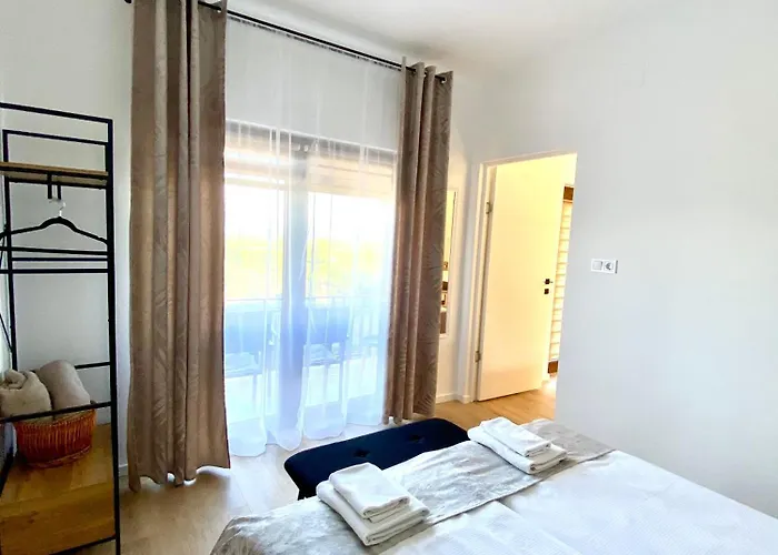 Apartament Boraszporta Kishaz